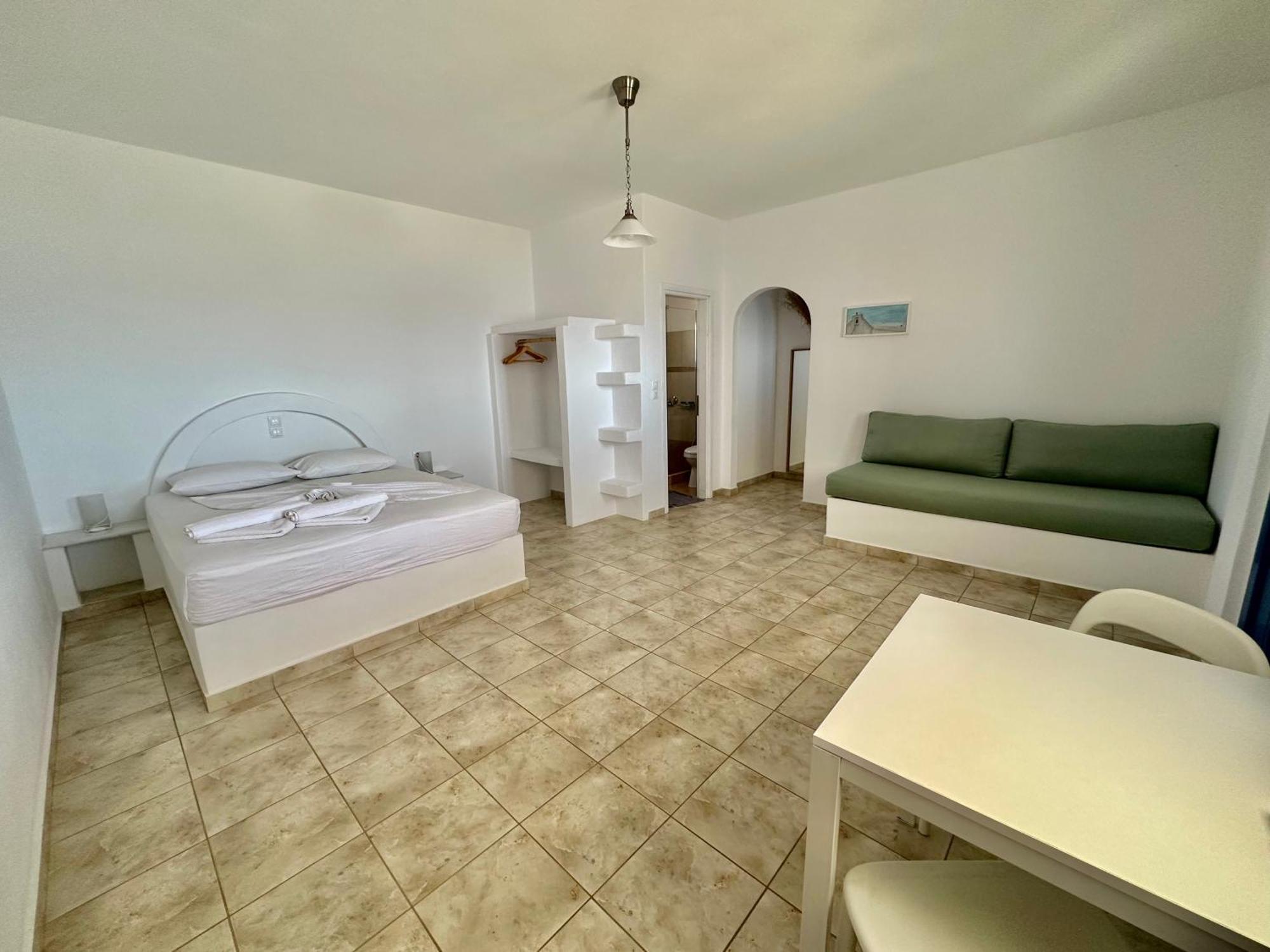 Restia Apartment Donoussa Exterior foto